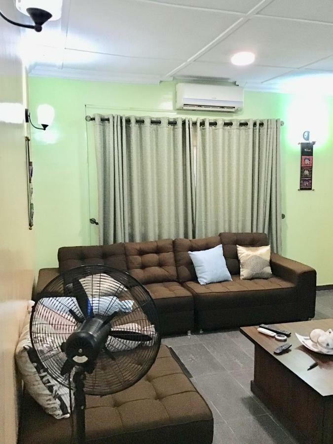 Gees Shortlets Apartments Lagos Buitenkant foto