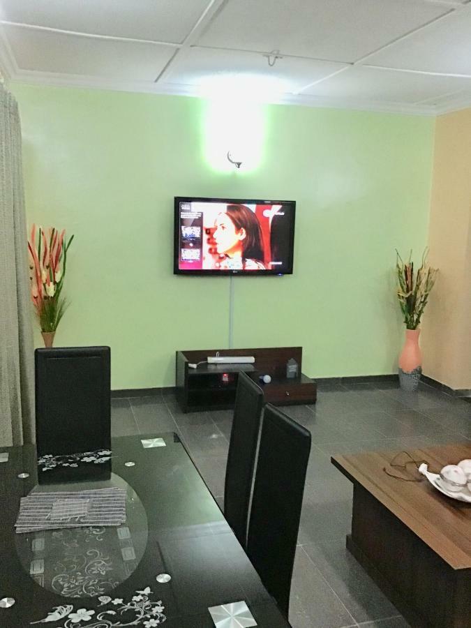 Gees Shortlets Apartments Lagos Buitenkant foto